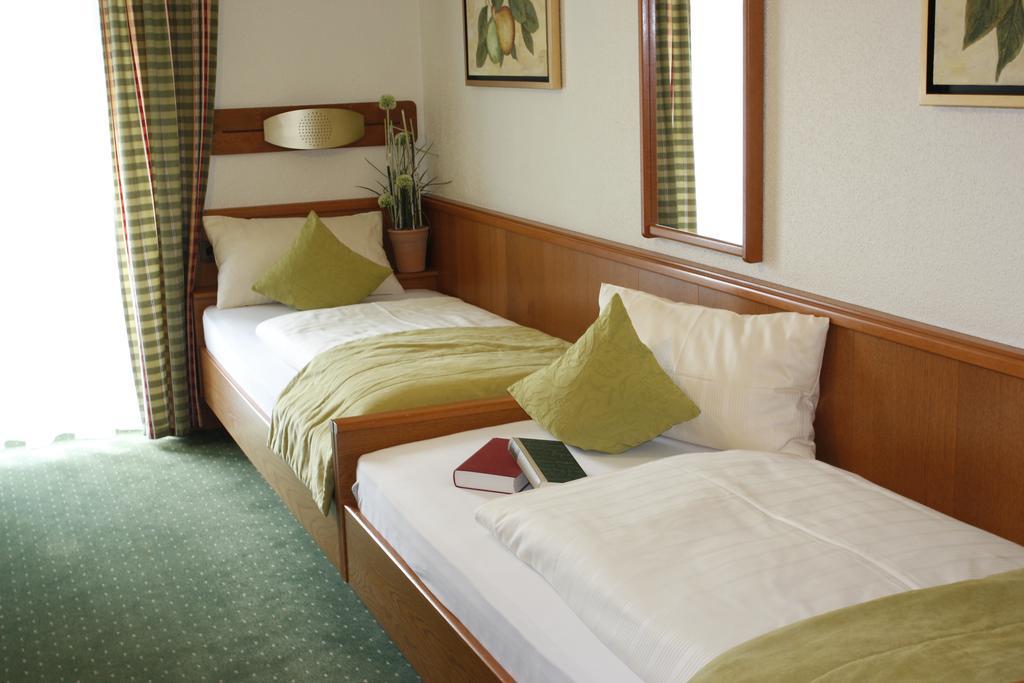 Apart-Hotel Pension Rossmayer Bad Füssing Екстериор снимка